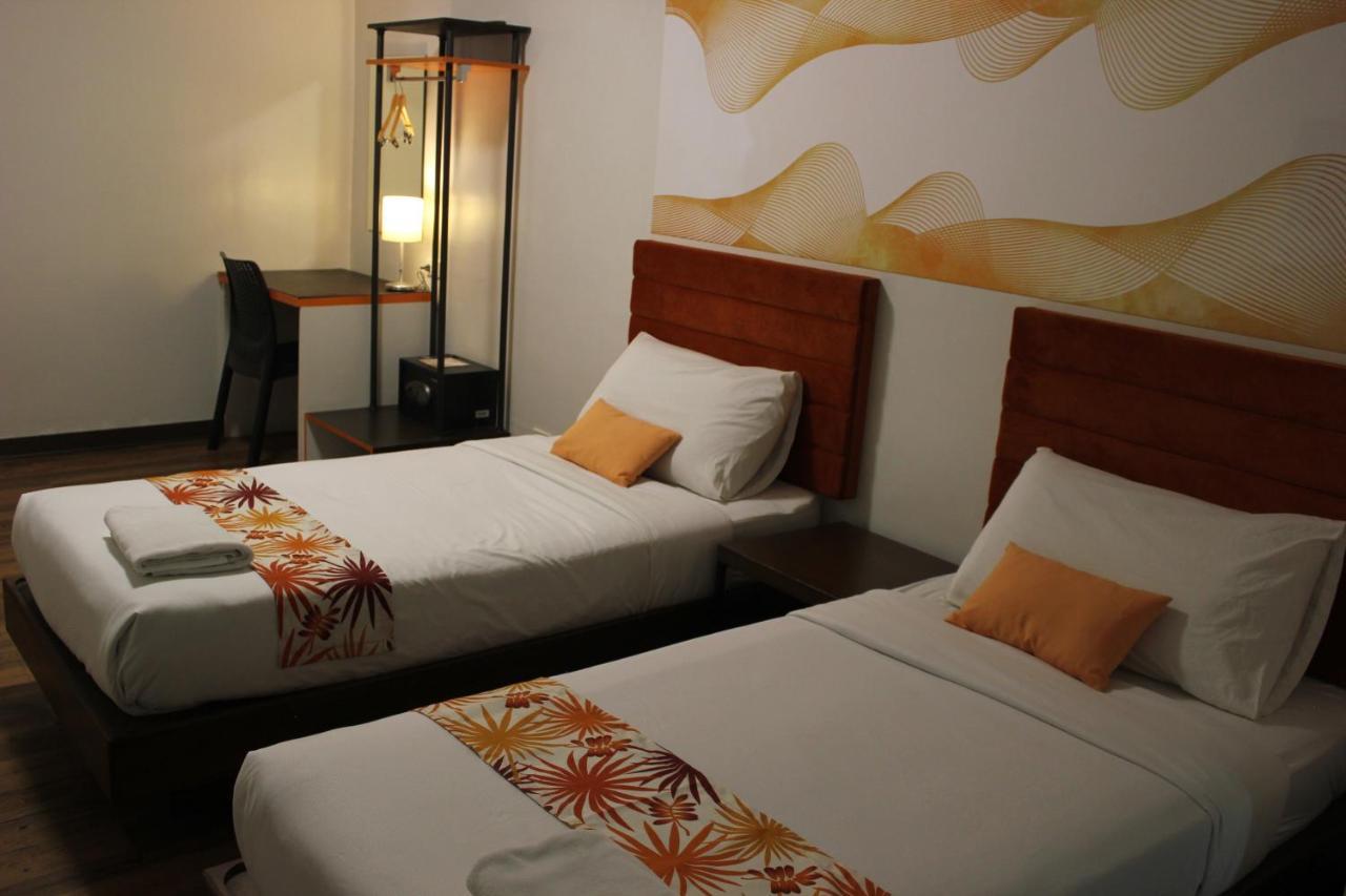 H Hotels - Metro North Uno Quezon City Exterior foto